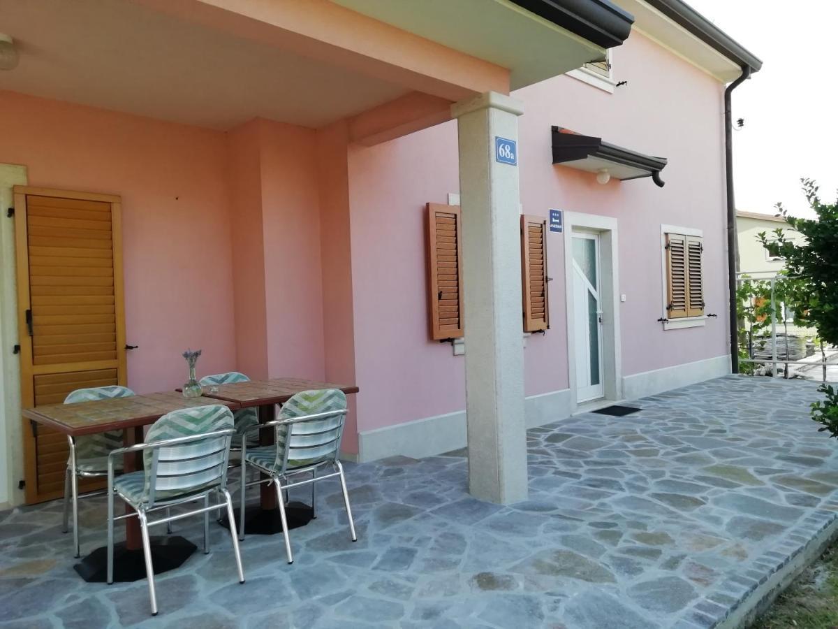 בוג'ה Apartmani Vesna מראה חיצוני תמונה